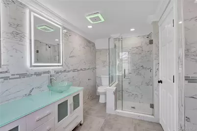 154 California Avenue, Freeport, NY 11520 - Photo 24