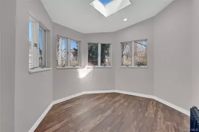 154 California Avenue, Freeport, NY 11520 - Photo 22