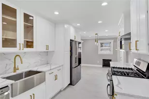 154 California Ave, Freeport, NY 11520 - Photo 16