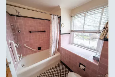 60 Parkway E, Mount Vernon, NY 10552 - Photo 24