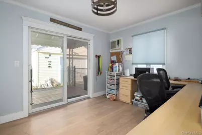 61 Cedar Street, Massapequa, NY 11758 - Photo 10