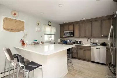 61 Cedar Street, Massapequa, NY 11758 - Photo 4