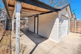 94-60 199th St, Hollis, NY 11423 - Photo 6