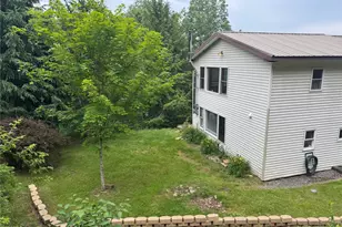 96 White Roe Lake Rd, Livingston Manor, NY 12758 - Photo 4