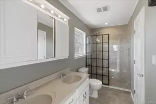 6 Arden Ln, Commack, NY 11725 - Photo 10