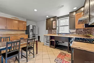 1314 College Point Boulevard, College Point, NY 11356 - Photo 18