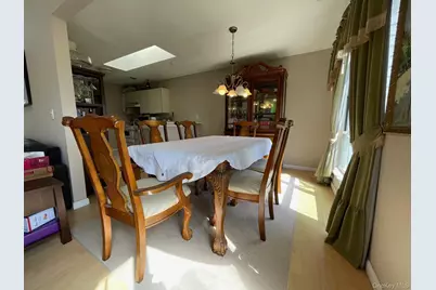 46 Vista Drive S, Manorville, NY 11949 - Photo 12