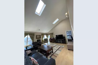 46 Vista Drive S, Manorville, NY 11949 - Photo 8