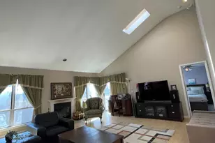 46 Vista Dr S, Manorville, NY 11949 - Photo 8