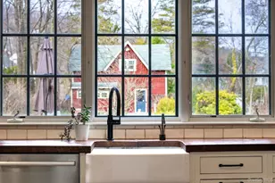 23 Clinton Ave, Nyack, NY 10960 - Photo 4