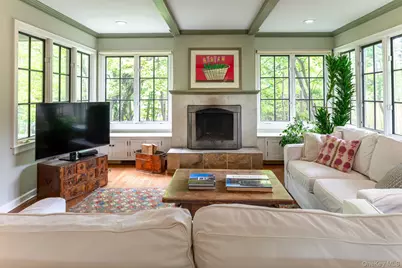 23 Clinton Avenue, Nyack, NY 10960 - Photo 8