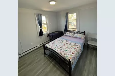 14418 Negundo Avenue, Flushing, NY 11355 - Photo 4