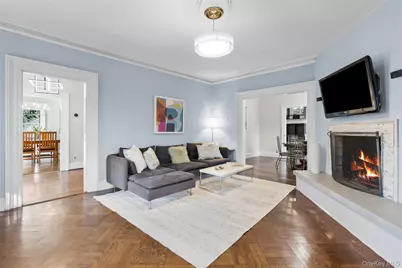 644 Fort Hill Road, Scarsdale, NY 10583 - Photo 8