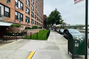 3121 Middletown Rd, Bronx, NY 10461 - Photo 2