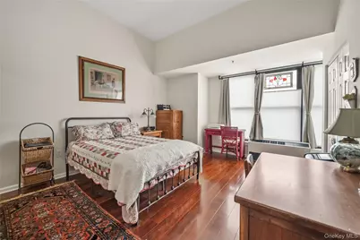 100 New Roc City Plaza #104, New Rochelle, NY 10801 - Photo 10