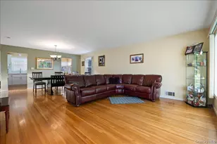 2 Fern Pl, Plainview, NY 11803 - Photo 4