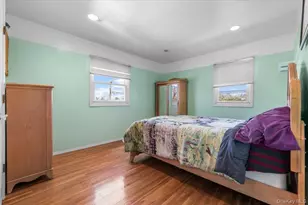 2 Fern Pl, Plainview, NY 11803 - Photo 16