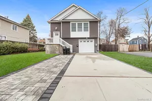 14 E 5th St, Huntington, NY 11746 - Photo 2