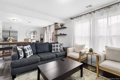 14 E 5th Street, Huntington, NY 11746 - Photo 2