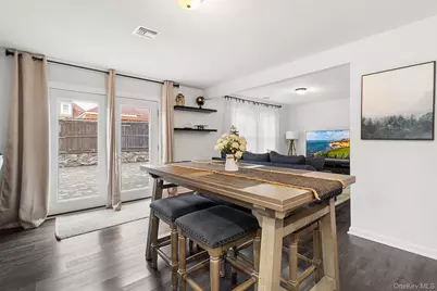 14 E 5th Street, Huntington, NY 11746 - Photo 8