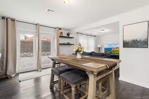 14 E 5th St, Huntington, NY 11746 - Photo 8