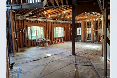 254-04 W End Drive, Little Neck, NY 11362 - Photo 4