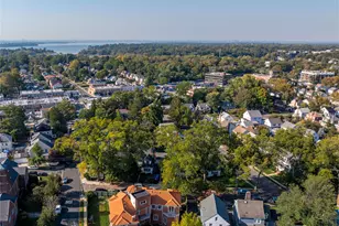 254-04 West End Dr, Little Neck, NY 11362 - Photo 2