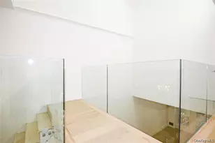 95 Woodlake Dr W, Woodbury, NY 11797 - Photo 14