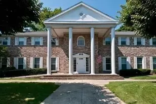 95 Woodlake Dr W, Woodbury, NY 11797 - Photo 34