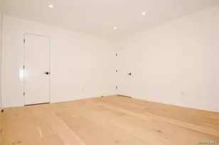 95 Woodlake Dr W, Woodbury, NY 11797 - Photo 24