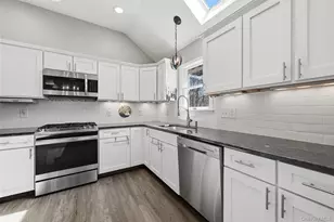 205 Great Rock Dr, Wading River, NY 11792 - Photo 16