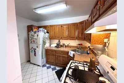 3335 81st Street #3B, Jackson Heights, NY 11372 - Photo 4