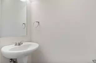 9 Ralph Brach Dr, Wallkill, NY 12589 - Photo 14