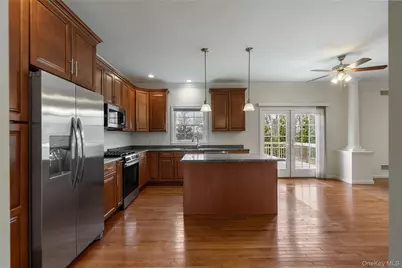 9 Ralph Brach Drive, Wallkill, NY 12589 - Photo 6