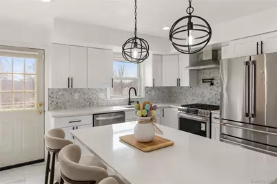 284 Ridge Road, New City, NY 10956 - Photo 10