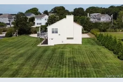 7 Corwin Lane, Hampton Bays, NY 11946 - Photo 14