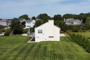 7 Corwin Ln, Hampton Bays, NY 11946 - Photo 14