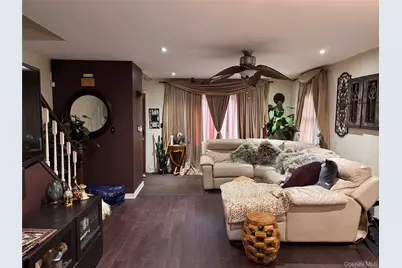 21924 Alecia Avenue, Springfield Gardens, NY 11413 - Photo 2