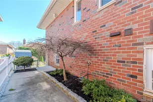 3-25 149th St, Whitestone, NY 11357 - Photo 34