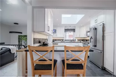 325 149th Street, Whitestone, NY 11357 - Photo 14