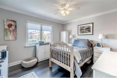 325 149th Street, Whitestone, NY 11357 - Photo 16