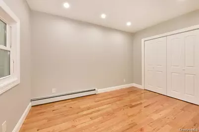 87 Dunlop Road, Huntington, NY 11743 - Photo 14