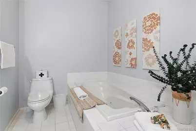 625 Madeira Boulevard, Melville, NY 11747 - Photo 12