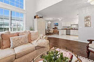 625 Madeira Blvd, Melville, NY 11747 - Photo 6