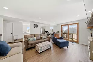 184 Inlet Dr, Lindenhurst, NY 11757 - Photo 16