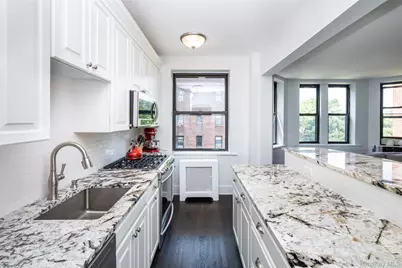 11 Alden Road #4J, Larchmont, NY 10538 - Photo 6