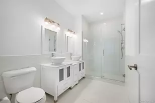 401 Breton Wy, Glen Cove, NY 11542 - Photo 26