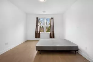 401 Breton Wy, Glen Cove, NY 11542 - Photo 20