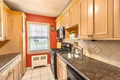 15 Fieldstone Drive #143, Hartsdale, NY 10530 - Photo 16