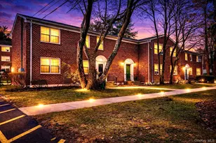 15 Fieldstone Dr, Hartsdale, NY 10530 - Photo 2